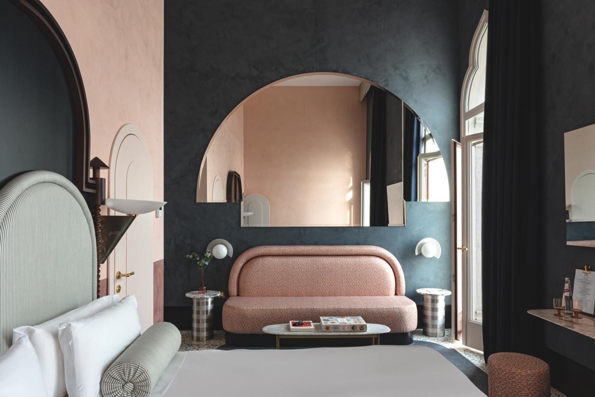 Chambre Double Exécutive avec Balcon - Vue sur Canal